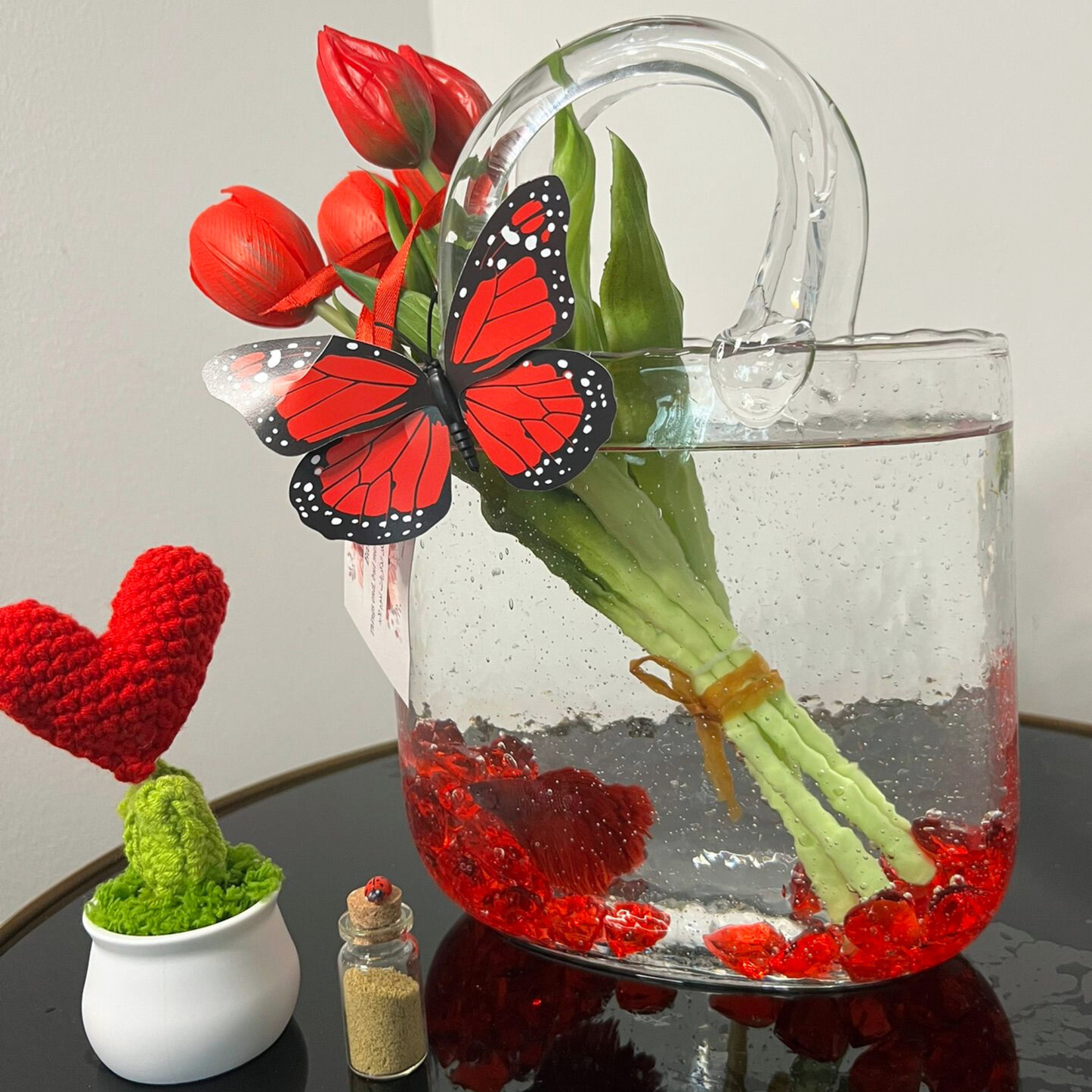 Dekoratives Herz-Mini-Aquarium
